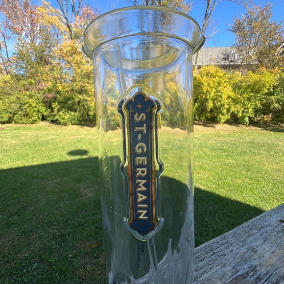 St Germaine Glass Carafe Cocktail Mixing Pitcher And Stir. - Picture 3 of 13